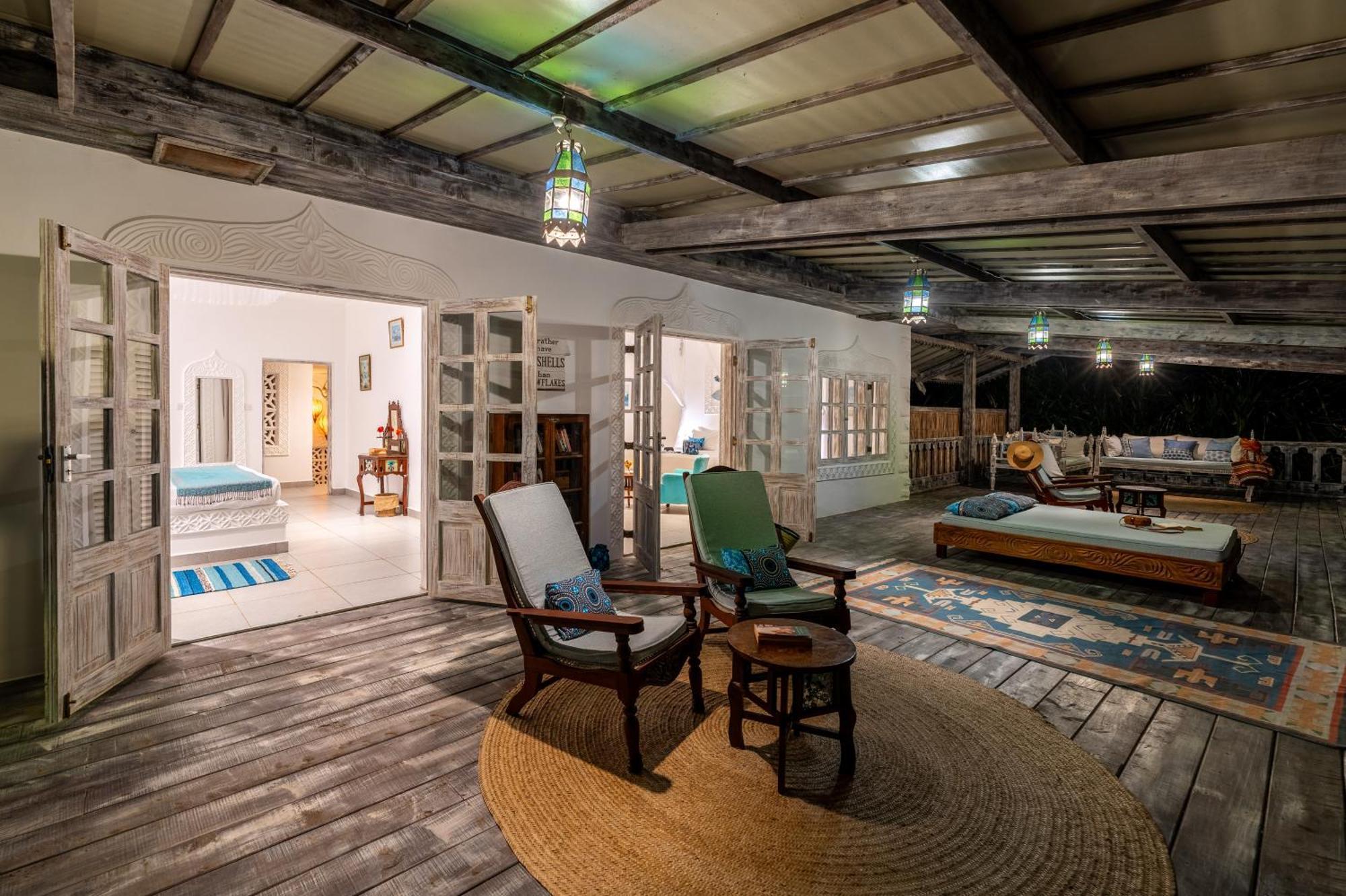 Nomad 5* Diani Beach