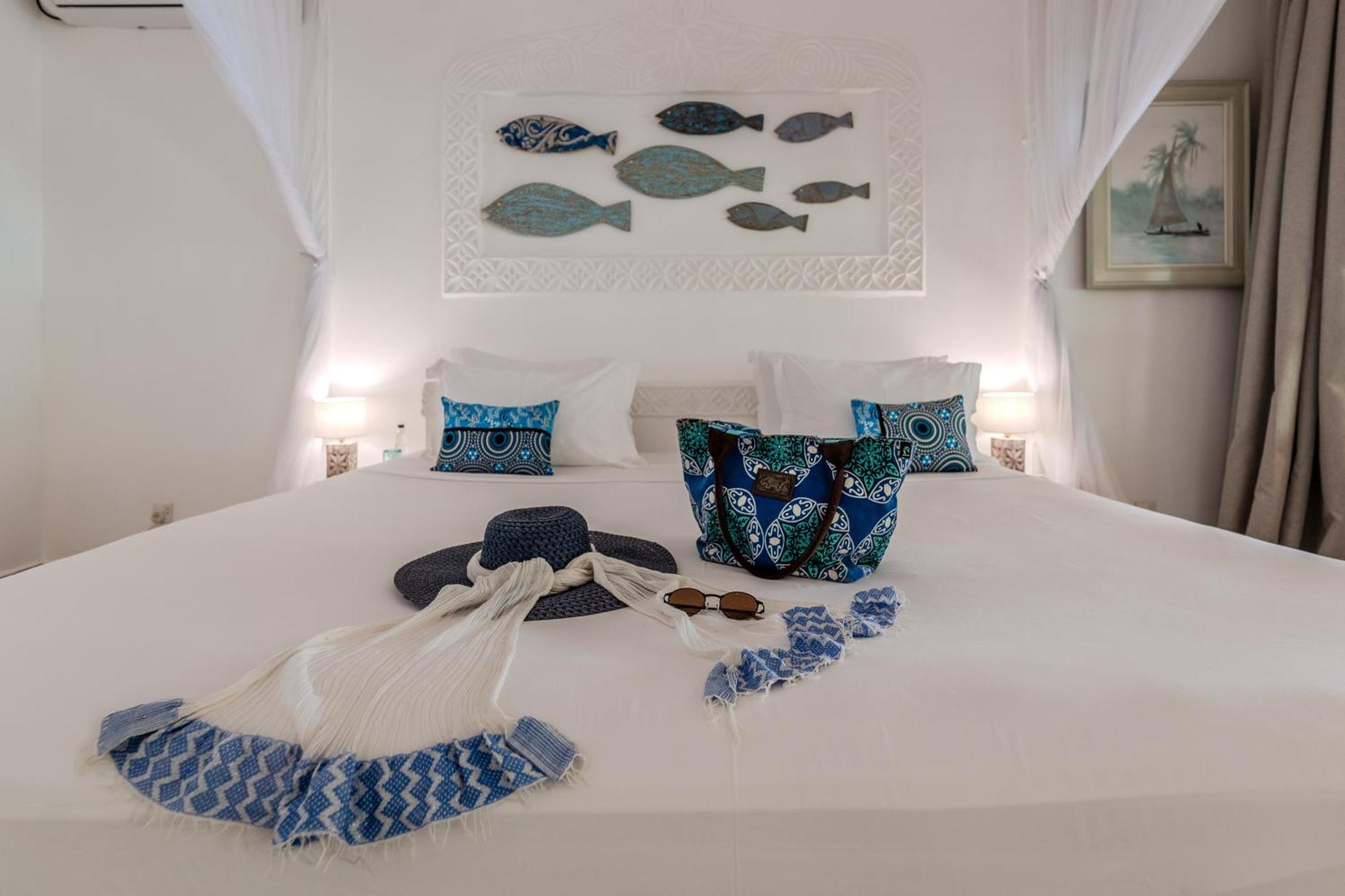 Nomad 5* Diani Beach